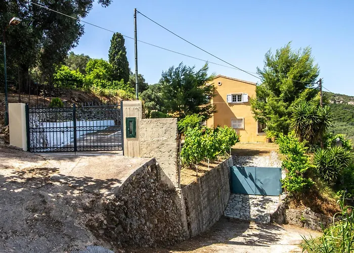 Giannis House 2022