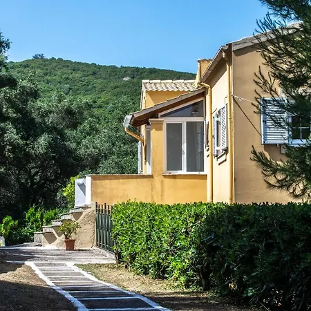 Giannis House 2022 בית נופש *