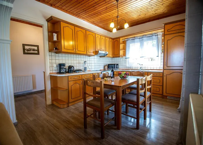Giannis House 2022 *
